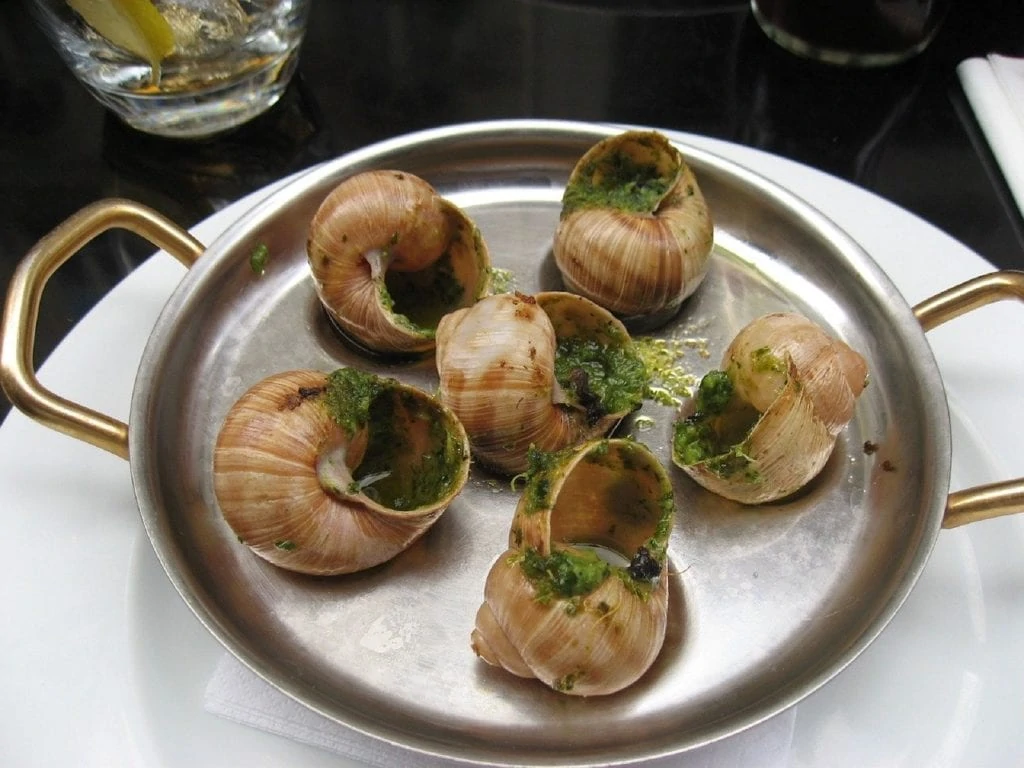 Snails with garlic butter
