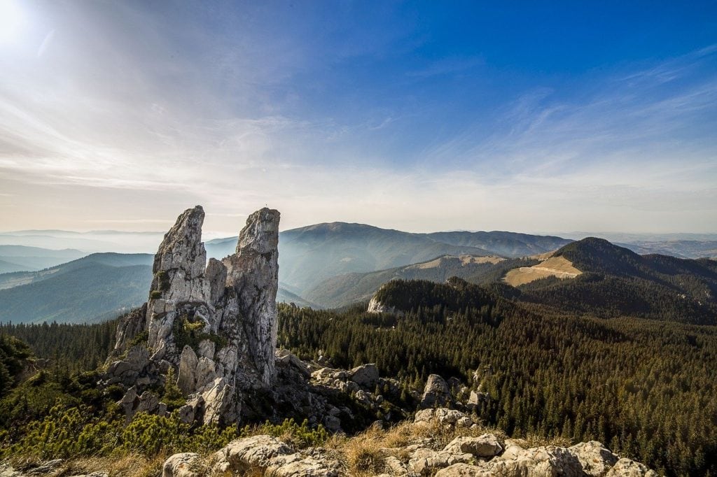 landscapes where to hike from Romania